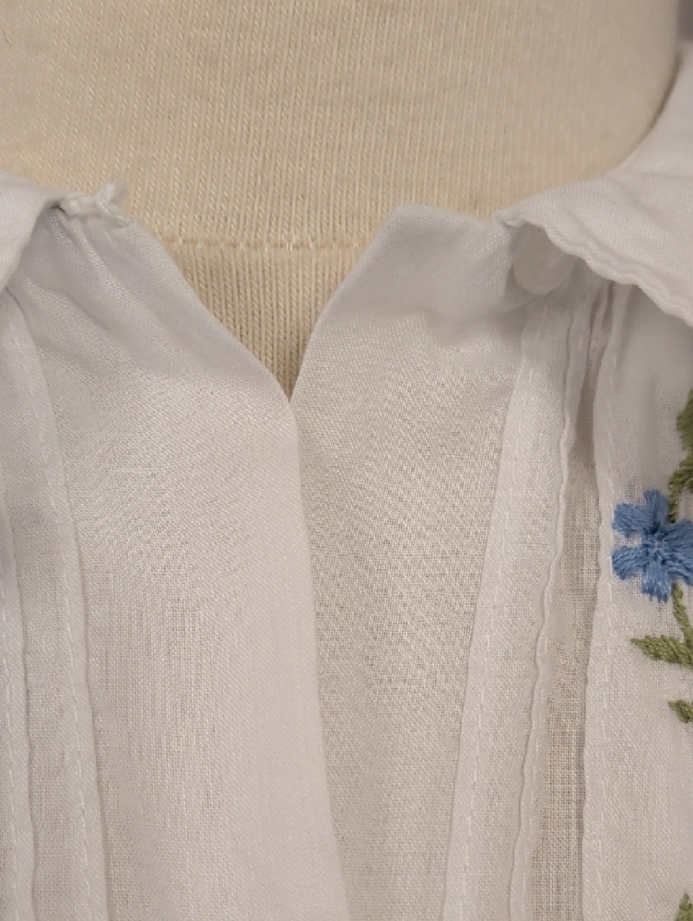 Vintage 50s White Sleeveless Midi Dress Blue Floral Embroidery Fit & Flare SeeMs - Picture 9 of 14